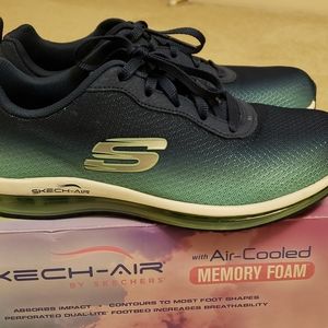 Skech-Air by Skechers Navy & Green sneakers